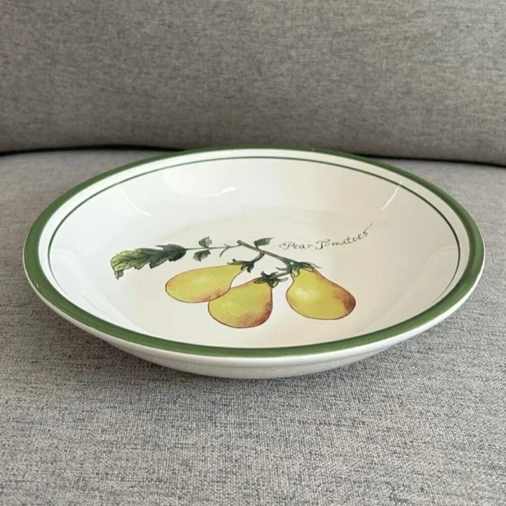 Williams Sonoma Heirloom Tomatoes Soup / Pasta Bowls - Pear Tomatoes